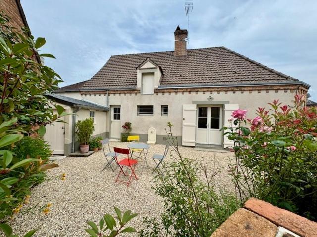 Le Camelia Villa Saint-Viatre Luaran gambar